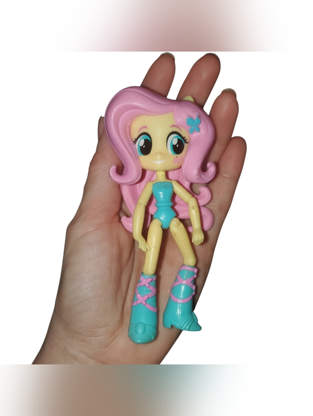 My Little Pony Equestria Girls Minis Fluttershy doll